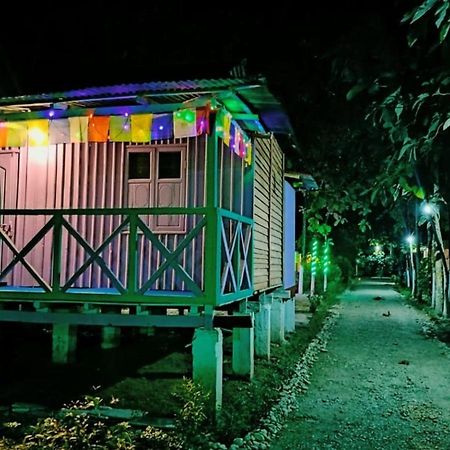Leo Jungle Retreat By Stayapart , Jaldapara Madari Hat Kültér fotó