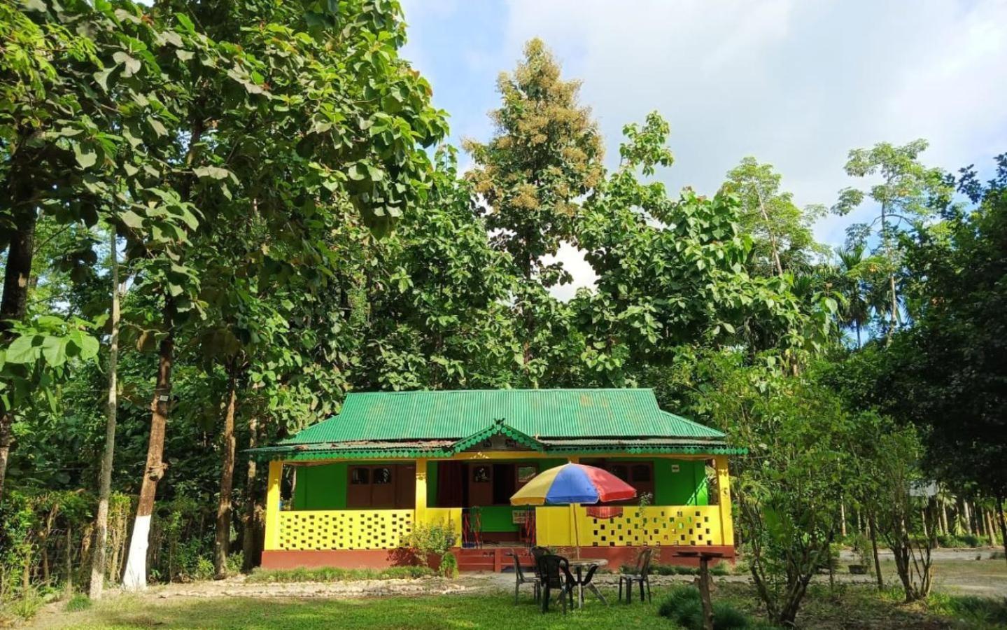 Leo Jungle Retreat By Stayapart , Jaldapara Madari Hat Kültér fotó